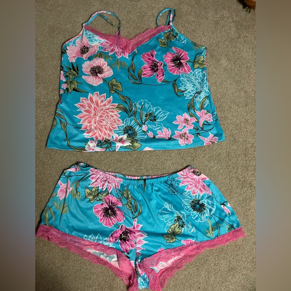 Silky tank/short sleep ware set